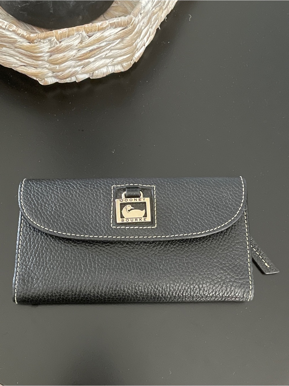 Dooney & Bourke Black Pebbled Leather Continental Clutch Wallet with Logo Plaque